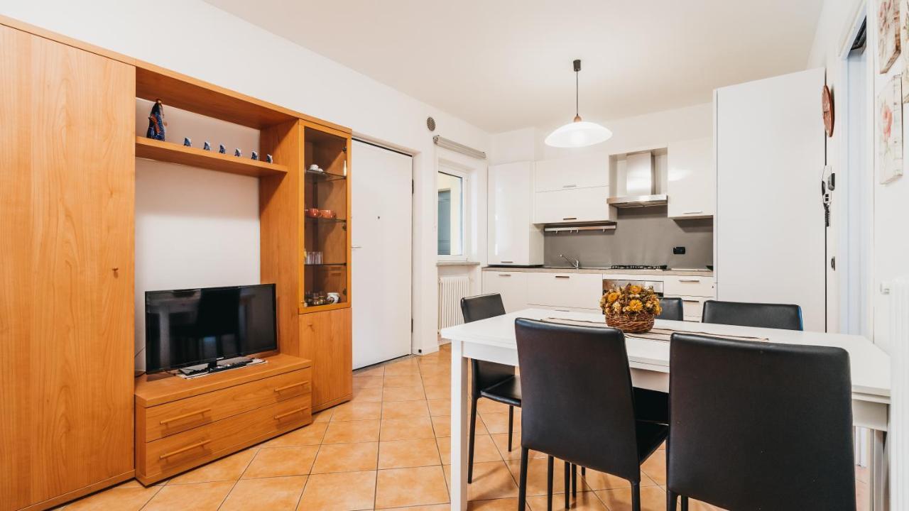 Residence Antico Torchio Dervio Extérieur photo
